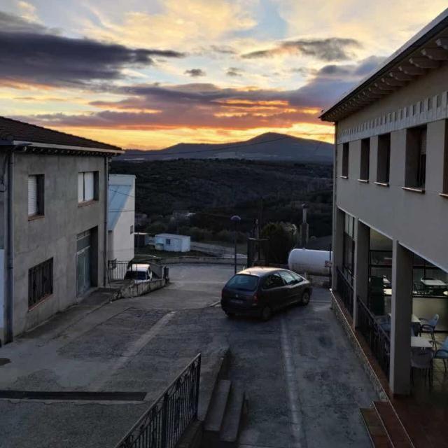 Hostal Estopinan Estopinan del Castillo Exterior foto